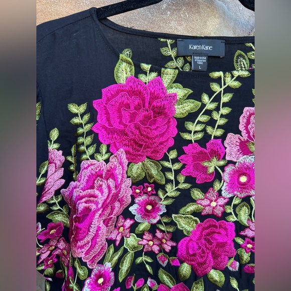 Karen Kane Bloomingdale’s BoHo Artsy Heavy Embroidery Tunic Blouse Top L USA - Picture 5 of 9